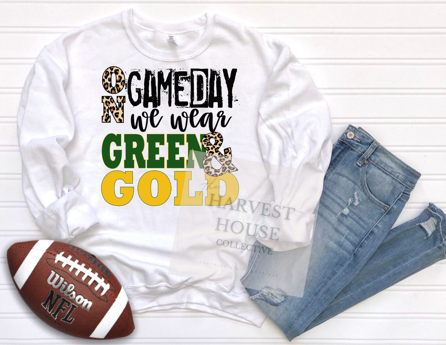 On Gameday We Wear (Dark) Green And Gold Shirt