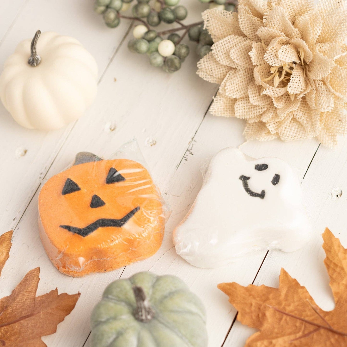 Halloween Boo-Bombs Macintosh Apple