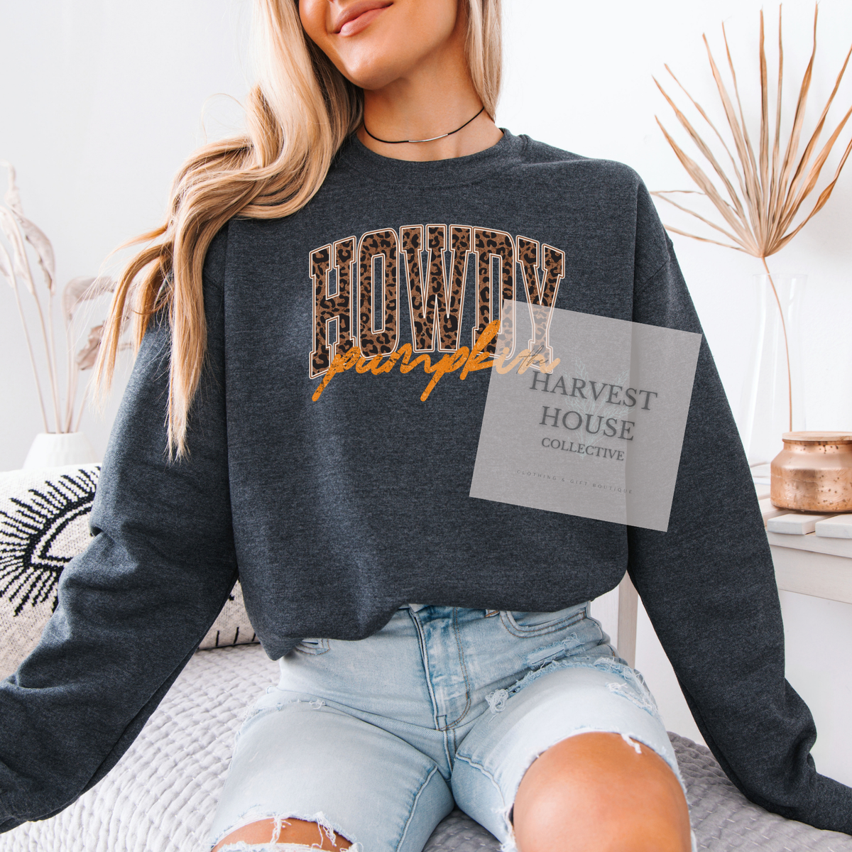 Howdy Pumpkin Crewneck & Hoodie