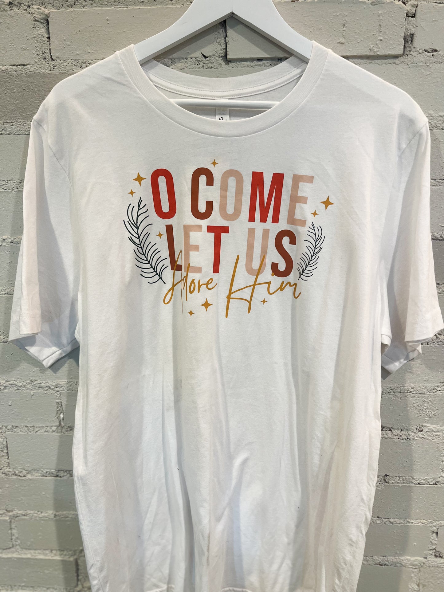 O Come Let Us Adore Him T-Shirt