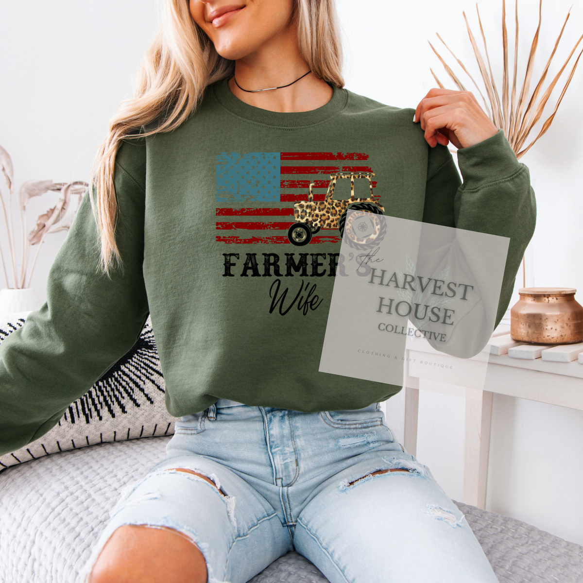 Farmer's Wife Crewneck & Hoodie