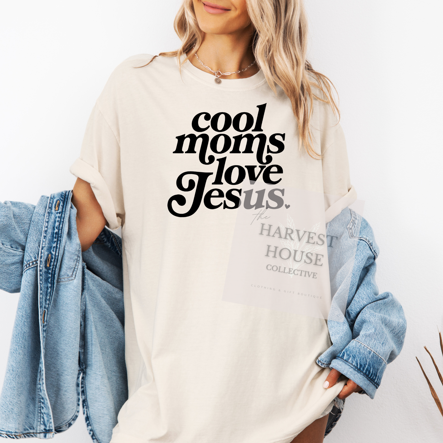 Cool Moms Love Jesus Comfort Color Tee