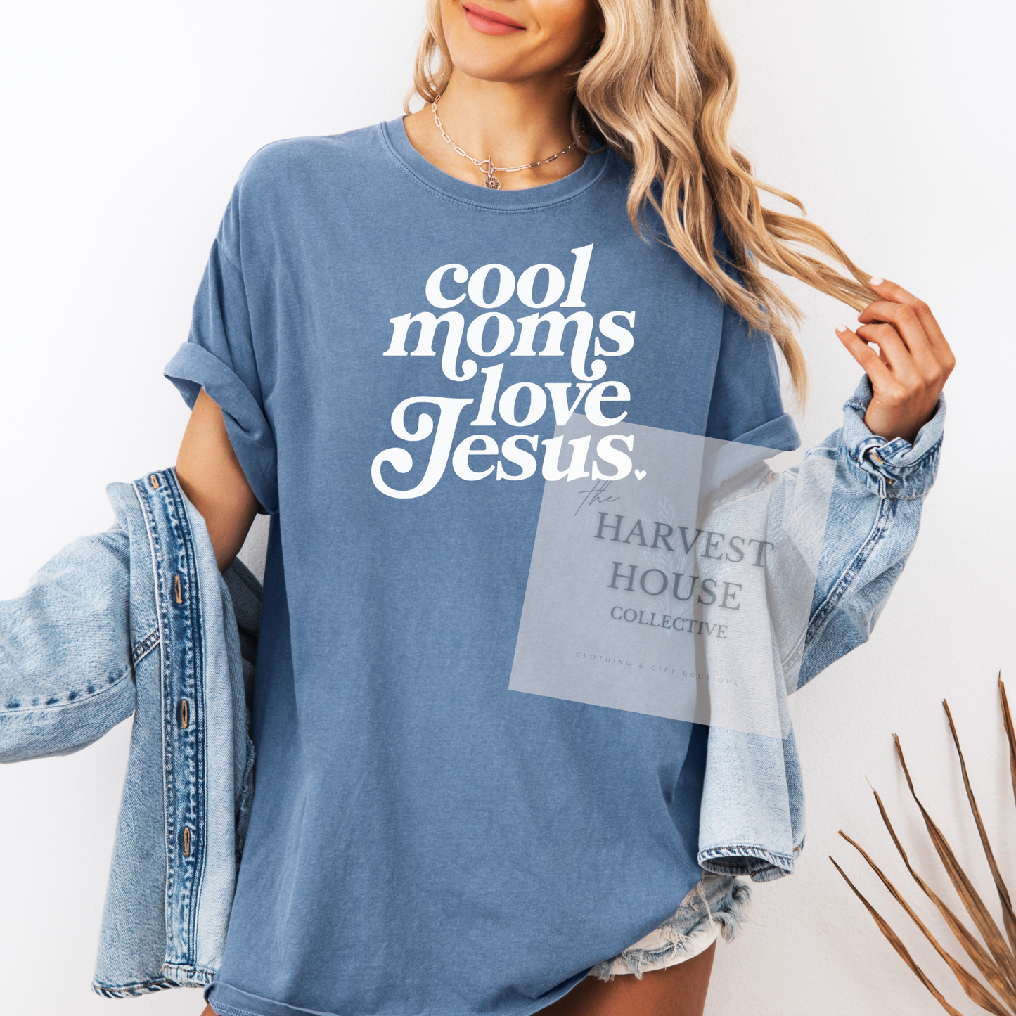 Cool Moms Love Jesus Comfort Color Tee