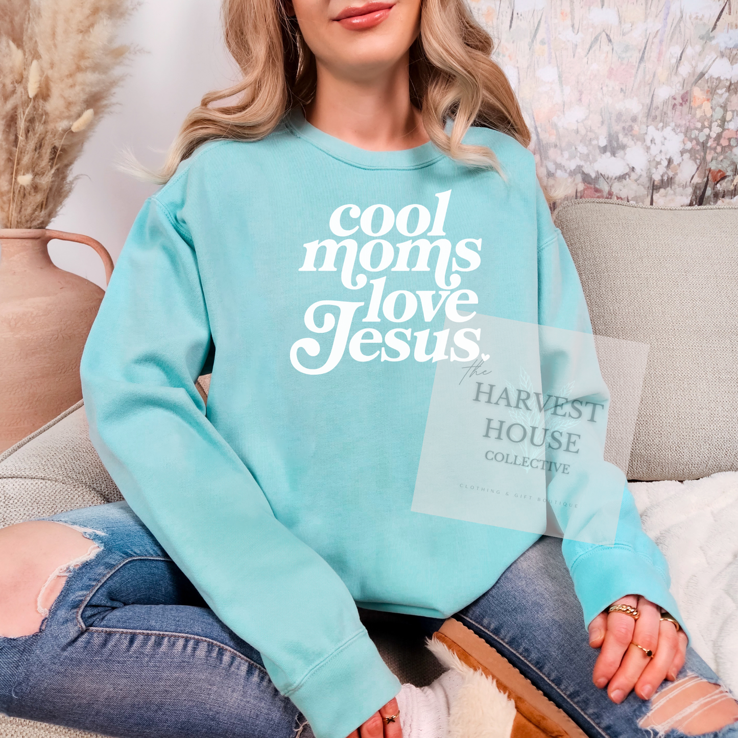 Cool Moms Love Jesus Comfort Color Crewneck