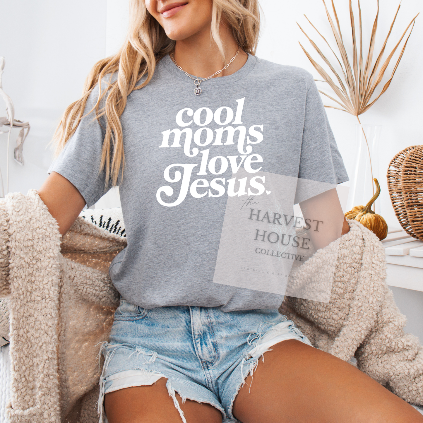 Cool Moms Love Jesus Tee